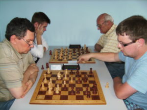 Die weiteste Anfahrt hatte Urs Buttle von den Schachfreunden Wutachtal. Das Turnier gefiel ihm – seine starke Leistung gefiel uns.